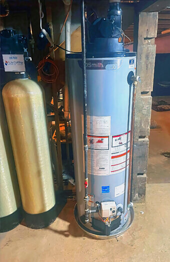 https://plumberinmelville.com.au/uploads/2025/06/hot-water-724173.jpg